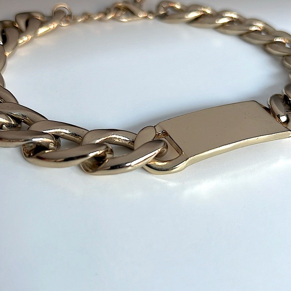 Chunky Gold Link Chain Necklace - Picture 2 of 4